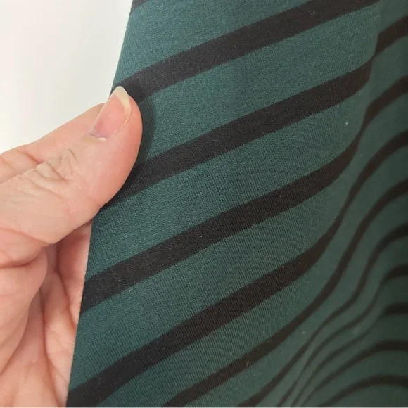 Old Navy Green & Black Striped Long Sleeve Short Dress - NWT - Size Small - Picture 4 of 7